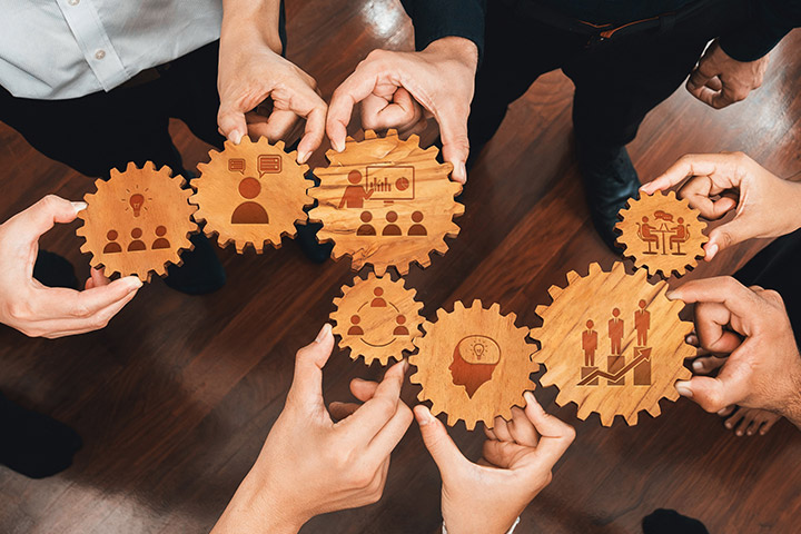 戦略策定・施策実行支援